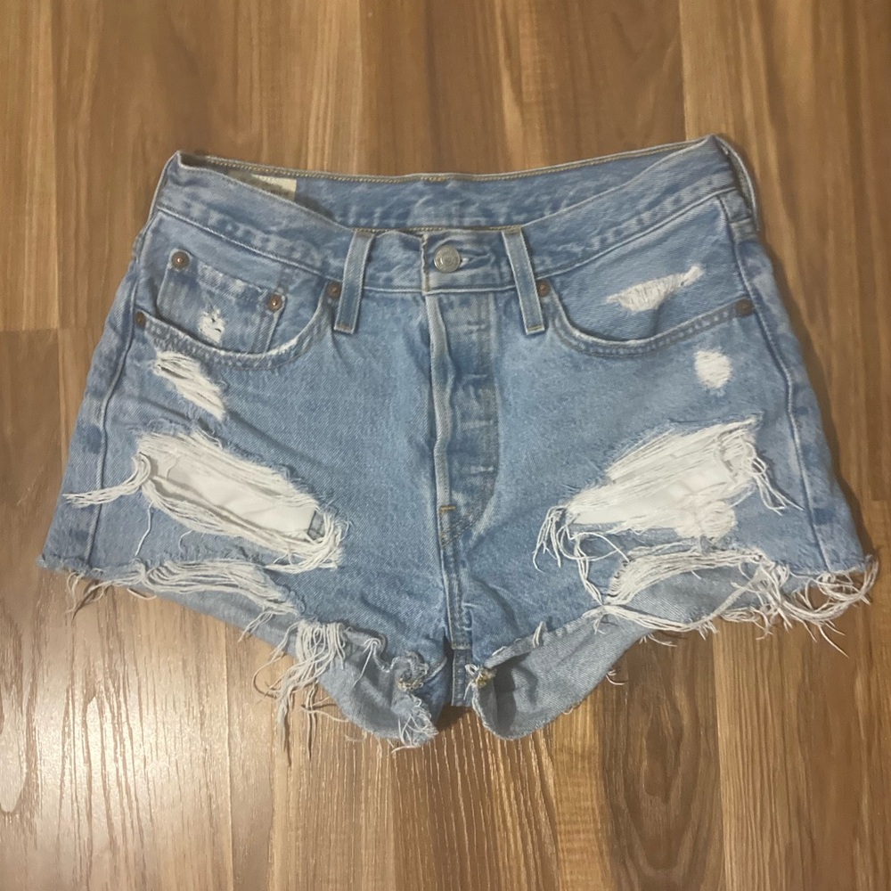 Vintage Distressed Levi’s Jean Shorts